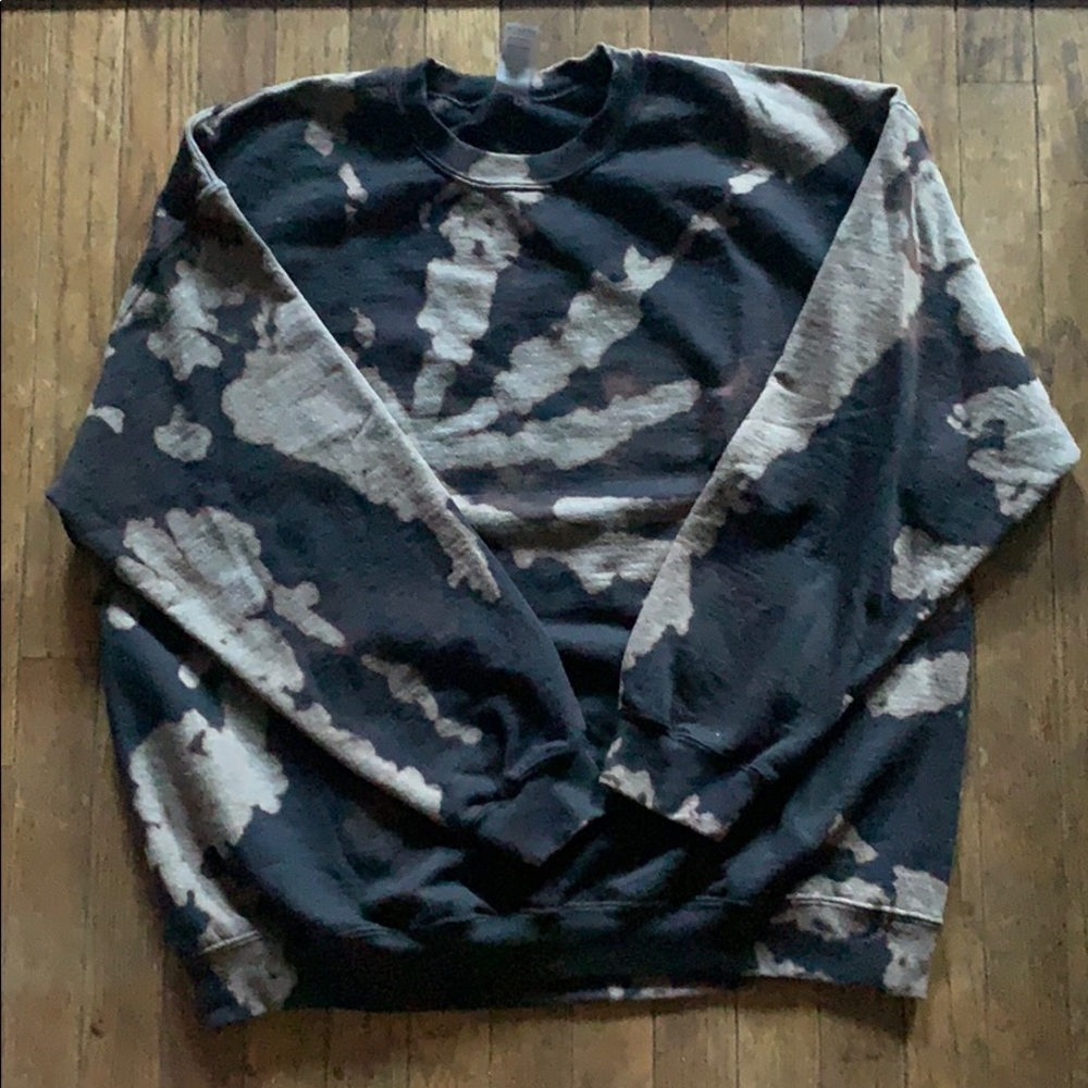 Black Bleach Dyed Sweatshirt